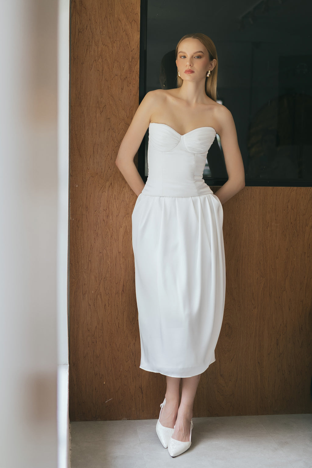 Dove White Satin Corset & Delicate Muse White Lace Trim Skirt Set