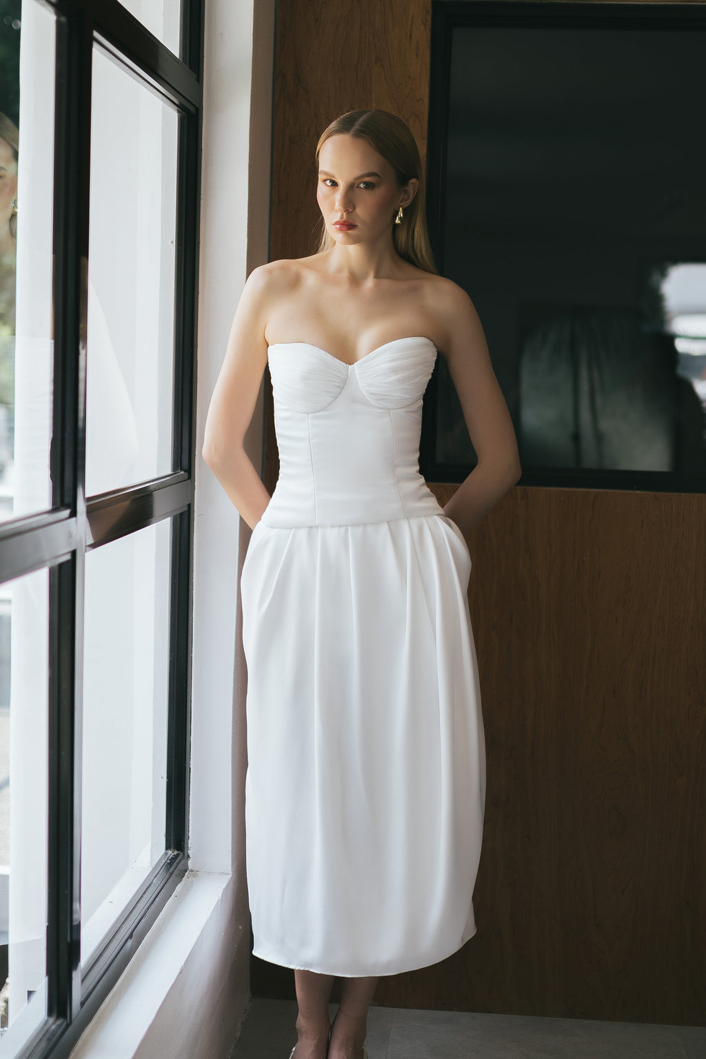 Dove White Satin Corset & Delicate Muse White Lace Trim Skirt Set